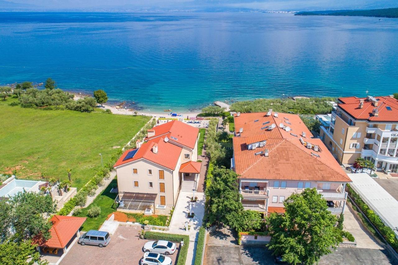 Apartment Balu 16 Near The Beach Vantacici Exterior photo